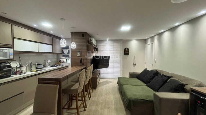 Apartamento no Itacorubi com 2 dormitórios, sendo 1 suíte e 1 vaga: 1ª foto da galeria de imagens do imóvel