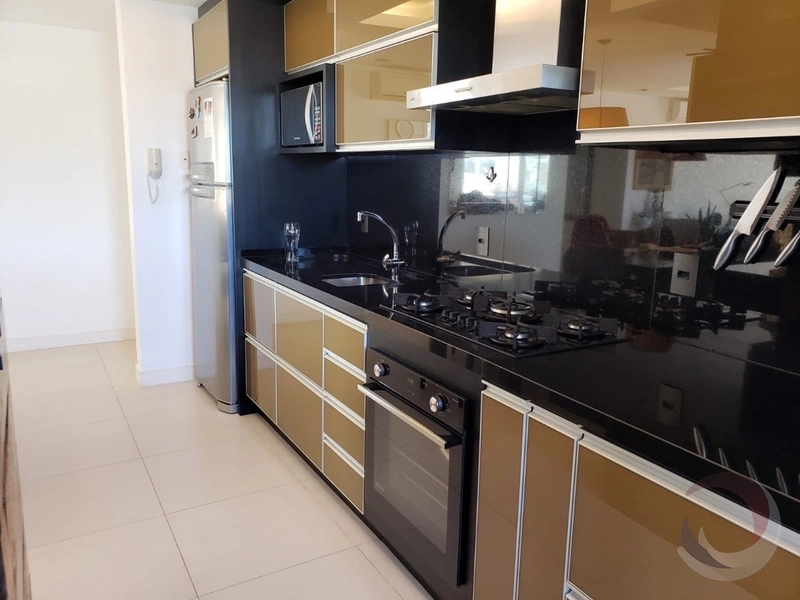 Apartamento no Itacurubi com 3 dormitórios, sendo 3 suítes e 4 vagas: 7ª foto da galeria de imagens do imóvel