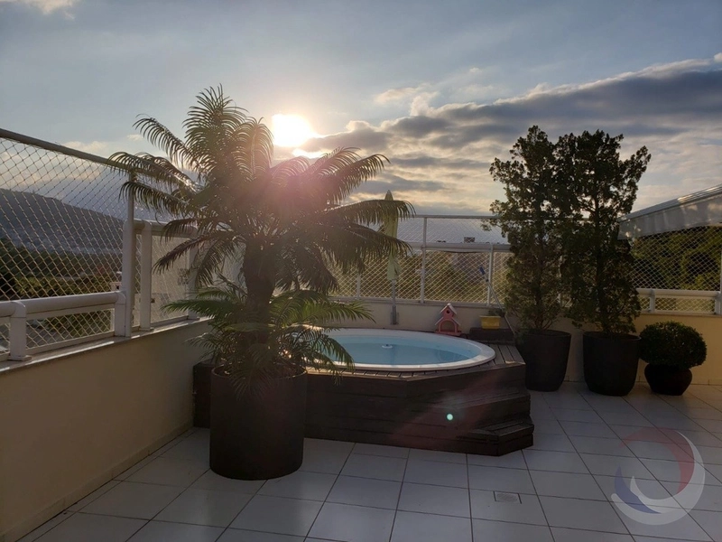 Apartamento no Itacurubi com 3 dormitórios, sendo 3 suítes e 4 vagas: 2ª foto da galeria de imagens do imóvel