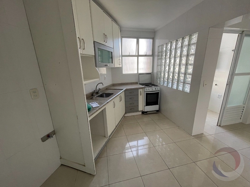 Cobertura na Agronômica com 3 dormitórios, sendo 1 suíte e 3 vagas: 6ª foto da galeria de imagens do imóvel