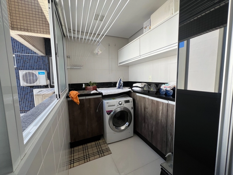 Apartamento na Beira Mar a venda com 3 suítes e 2 vagas de garagem: 43ª foto da galeria de imagens do imóvel
