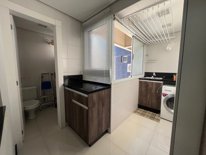 Apartamento na Beira Mar a venda com 3 suítes e 2 vagas de garagem: 45ª foto da galeria de imagens do imóvel