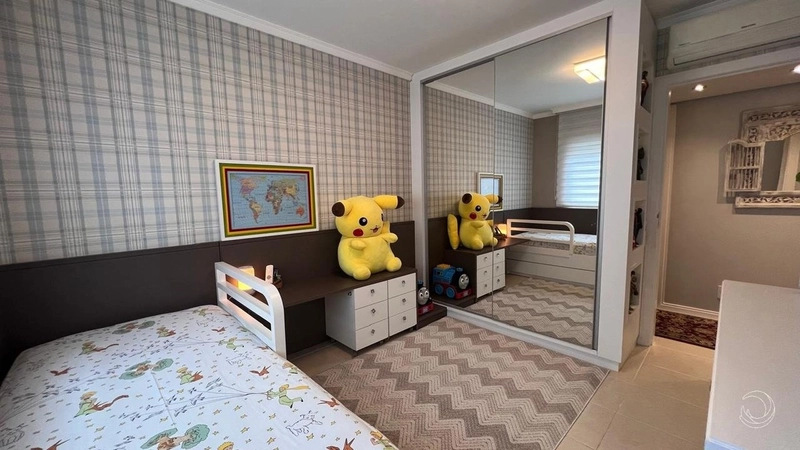 Apartamento no Estreito com 4 dormitórios, sendo 1 suíte, 2 vagas: 14ª foto da galeria de imagens do imóvel