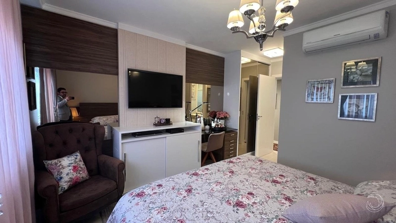Apartamento no Estreito com 4 dormitórios, sendo 1 suíte, 2 vagas: 13ª foto da galeria de imagens do imóvel