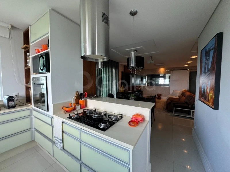 Apartamento alto Padrão no Centro com 3 suítes e 2 vagas de garagem: 17ª foto da galeria de imagens do imóvel