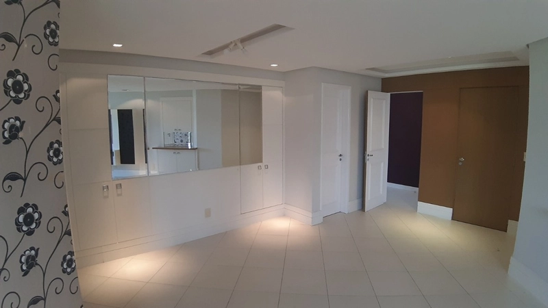 Apartamento Em Coqueiros com 3 dormitórios, sendo 1 suíte: 25ª foto da galeria de imagens do imóvel