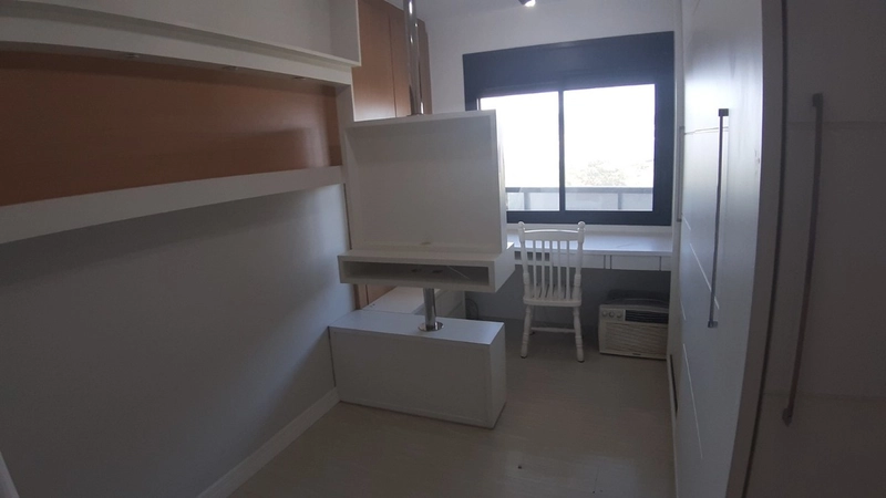 Apartamento Em Coqueiros com 3 dormitórios, sendo 1 suíte: 13ª foto da galeria de imagens do imóvel