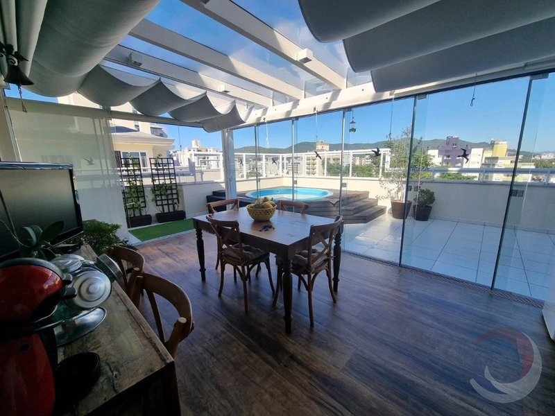 Apartamento no Itacurubi com 3 dormitórios, sendo 3 suítes e 6 vagas: 1ª foto da galeria de imagens do imóvel