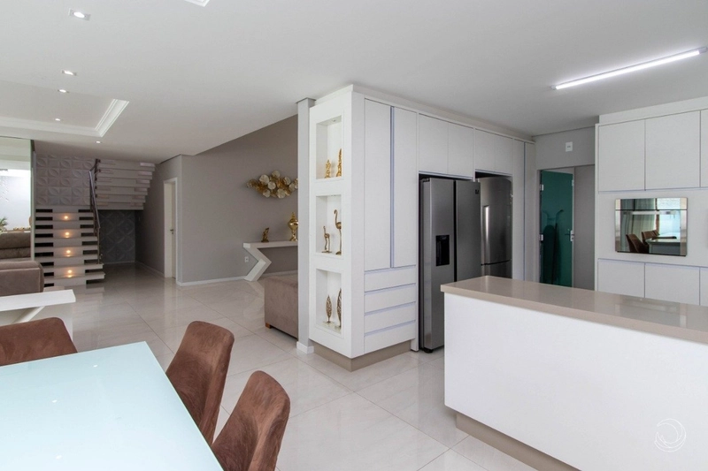 Casa a venda em Jurere Internacional com 6 suítes - 344 m²: 14ª foto da galeria de imagens do imóvel