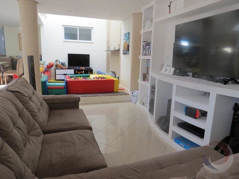 Casa em Capoeiras com 3 dormitórios 3 suítes e 4 vagas - 33m²: 7ª foto da galeria de imagens do imóvel