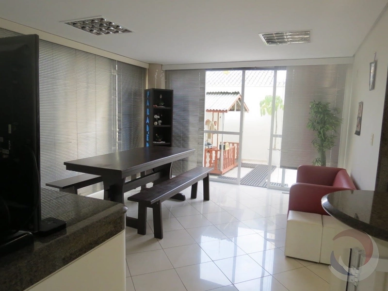Casa em Capoeiras com 3 dormitórios 3 suítes e 4 vagas - 33m²: 14ª foto da galeria de imagens do imóvel