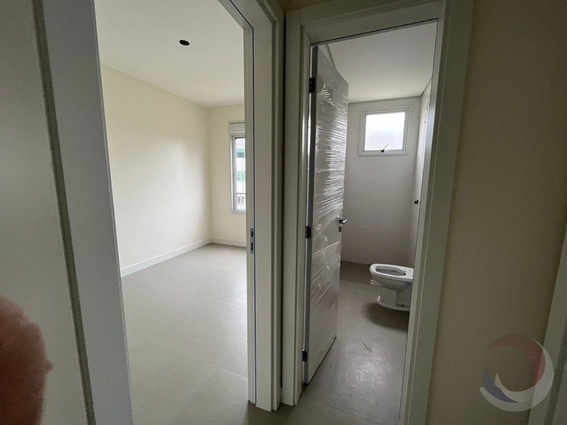 Apartamento no Rio Tavares com 2 dormitórios 1 suíte e 1 vaga.: 6ª foto da galeria de imagens do imóvel
