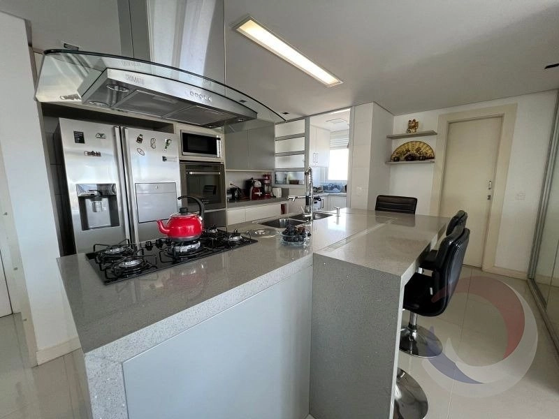 Apartamento no Itacurubi com 3 dormitórios, sendo 3 suítes e 4 vagas: 10ª foto da galeria de imagens do imóvel