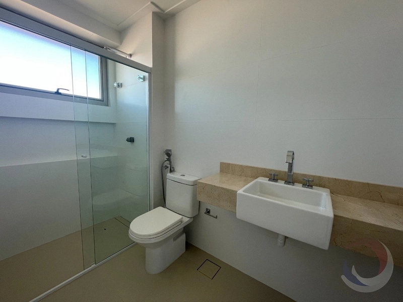Apartamento Alto Padrão na Beira mar com 3 suítes e 3 vagas - 252m²: 18ª foto da galeria de imagens do imóvel