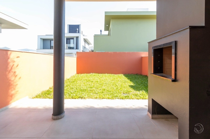 Casa residencial no Campeche com 3 dormitórios, sendo 1 suíte e 2 vgs: 23ª foto da galeria de imagens do imóvel