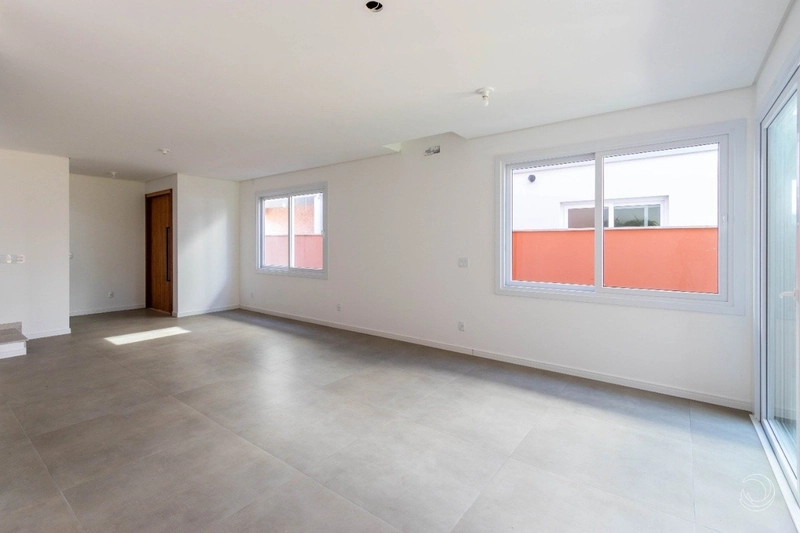 Casa residencial no Campeche com 3 dormitórios, sendo 1 suíte e 2 vgs: 9ª foto da galeria de imagens do imóvel