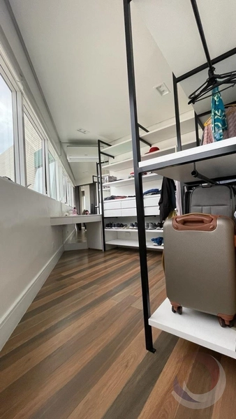 Apartamento no Centro com 2 dormitórios 1 suíte e 1 vaga - 93m²: 23ª foto da galeria de imagens do imóvel