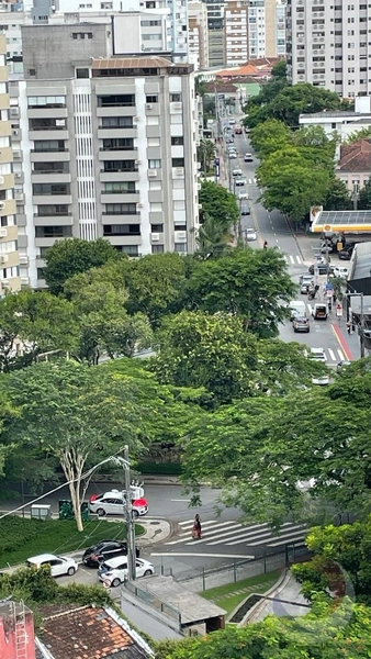 Apartamento no Centro com 2 dormitórios 1 suíte e 1 vaga - 93m²: 32ª foto da galeria de imagens do imóvel