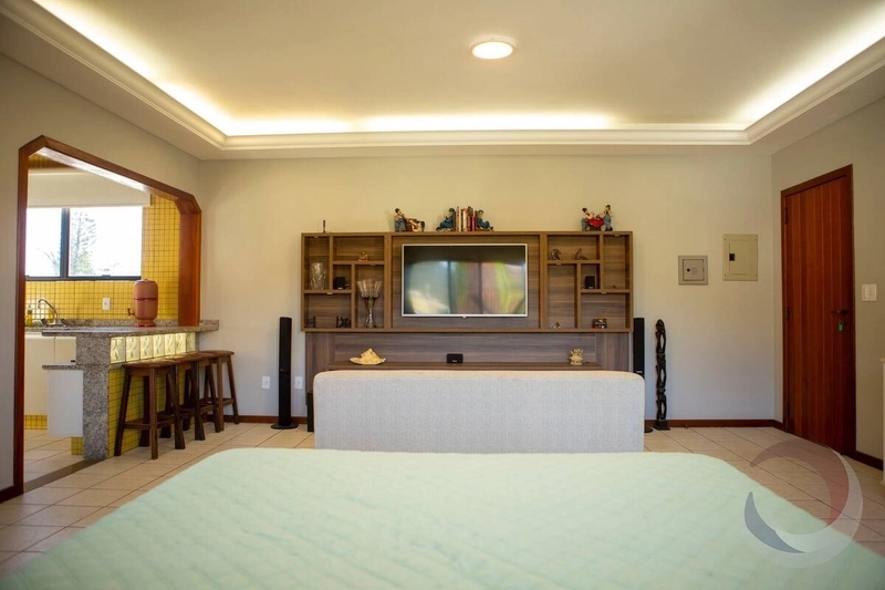 Casa na Praia de Fora com 6 dormitórios 4 suítes e 4 vagas: 8ª foto da galeria de imagens do imóvel