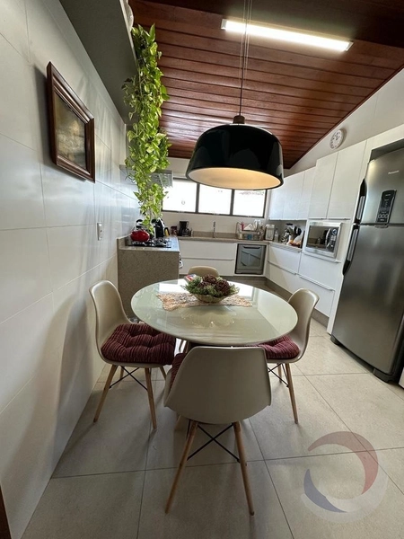 Casa no Jardim Atlântico com 4 dormitórios sendo 1 suíte e 2 vagas: 3ª foto da galeria de imagens do imóvel