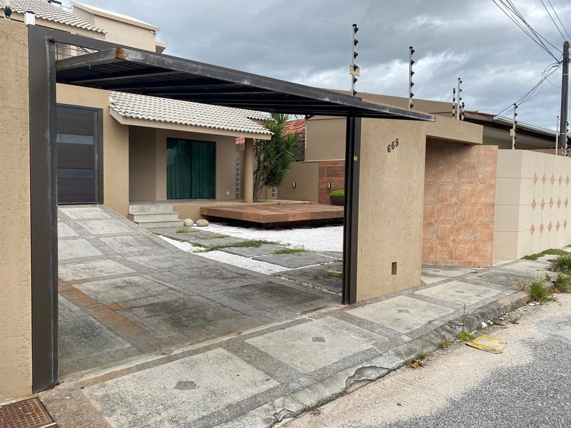 Casa residencial no Estreito com 3 dormítorios, sendo 1 suíte: 4ª foto da galeria de imagens do imóvel