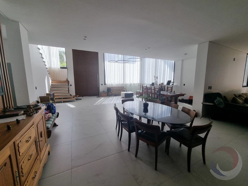 Casa residencial na Lagoa com 6 suítes e 4 vagas de garagem 766 m²: 5ª foto da galeria de imagens do imóvel