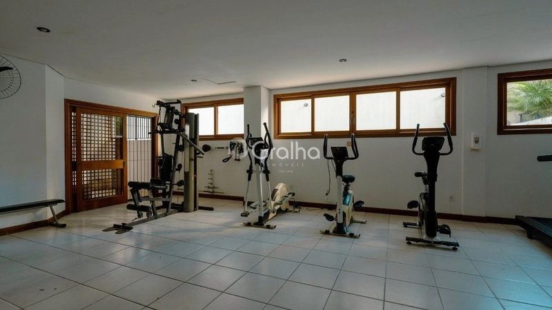 Apartamento na Agronomica com 3 dormitórios, sendo 1 suíte e 2 vagas: 26ª foto da galeria de imagens do imóvel