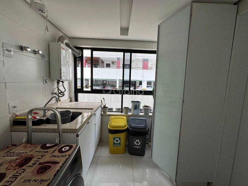 Apartamento na Agronomica com 3 dormitórios, sendo 1 suíte e 2 vagas: 11ª foto da galeria de imagens do imóvel