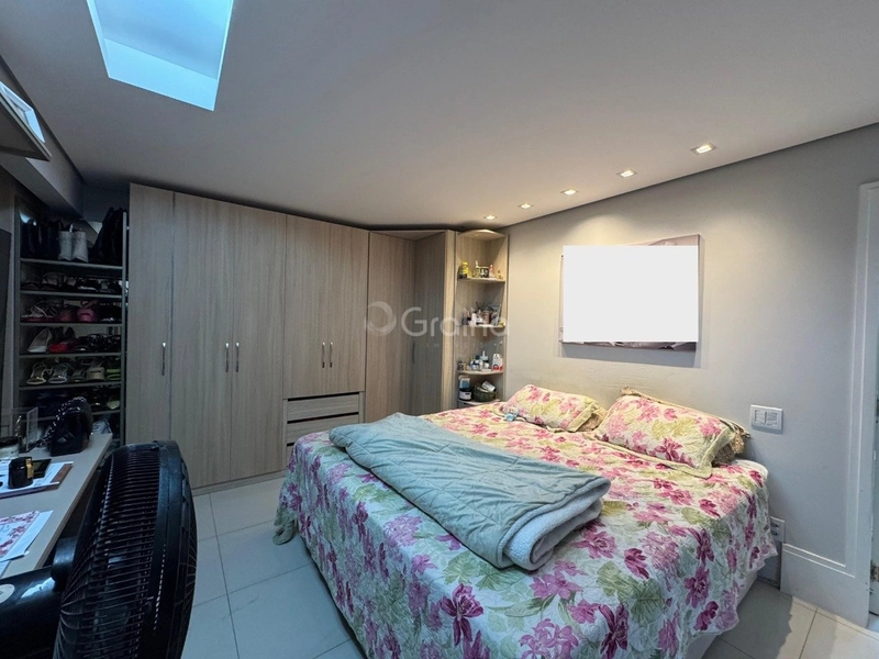 Apartamento na Agronomica com 3 dormitórios, sendo 1 suíte e 2 vagas: 15ª foto da galeria de imagens do imóvel