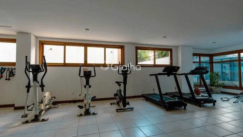 Apartamento na Agronomica com 3 dormitórios, sendo 1 suíte e 2 vagas: 33ª foto da galeria de imagens do imóvel