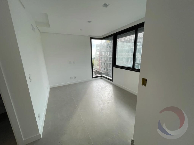 Duplex Alto padrão em Jurere com 3 suítes e 2 vagas - 170 m²: 12ª foto da galeria de imagens do imóvel