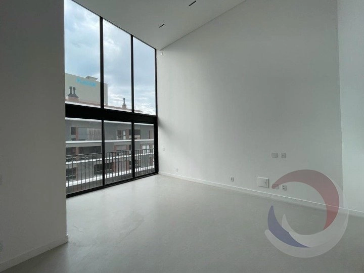 Duplex Alto padrão em Jurere com 3 suítes e 2 vagas - 170 m²: 3ª foto da galeria de imagens do imóvel