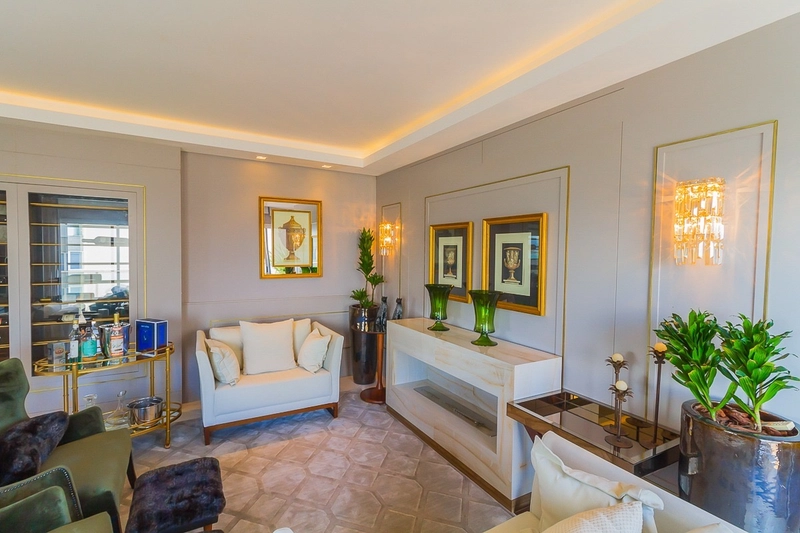 Apartamento na Beira Mar com 3 dormitórios, sendo 3 suítes e 2 vagas: 7ª foto da galeria de imagens do imóvel
