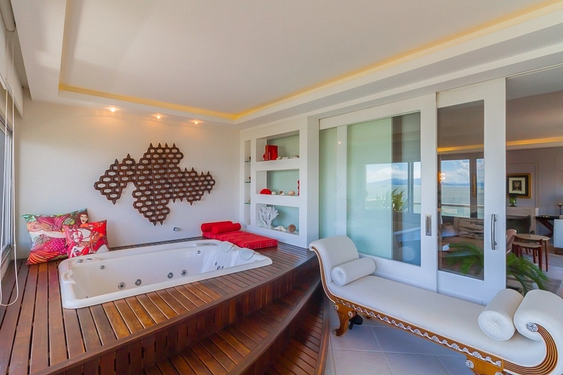 Apartamento na Beira Mar com 3 dormitórios, sendo 3 suítes e 2 vagas: 10ª foto da galeria de imagens do imóvel
