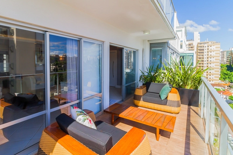 Apartamento na Beira Mar com 3 dormitórios, sendo 3 suítes e 2 vagas: 15ª foto da galeria de imagens do imóvel