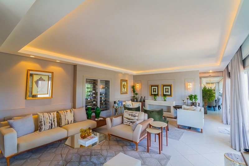 Apartamento na Beira Mar com 3 dormitórios, sendo 3 suítes e 2 vagas: 4ª foto da galeria de imagens do imóvel