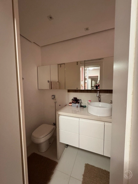 Apartamento na Beira Mar com 4 dormitórios, sendo 2 suítes e 2 vagas: 20ª foto da galeria de imagens do imóvel