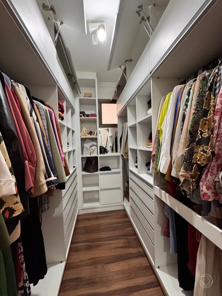 Apartamento na Beira Mar com 4 dormitórios, sendo 2 suítes e 2 vagas: 38ª foto da galeria de imagens do imóvel