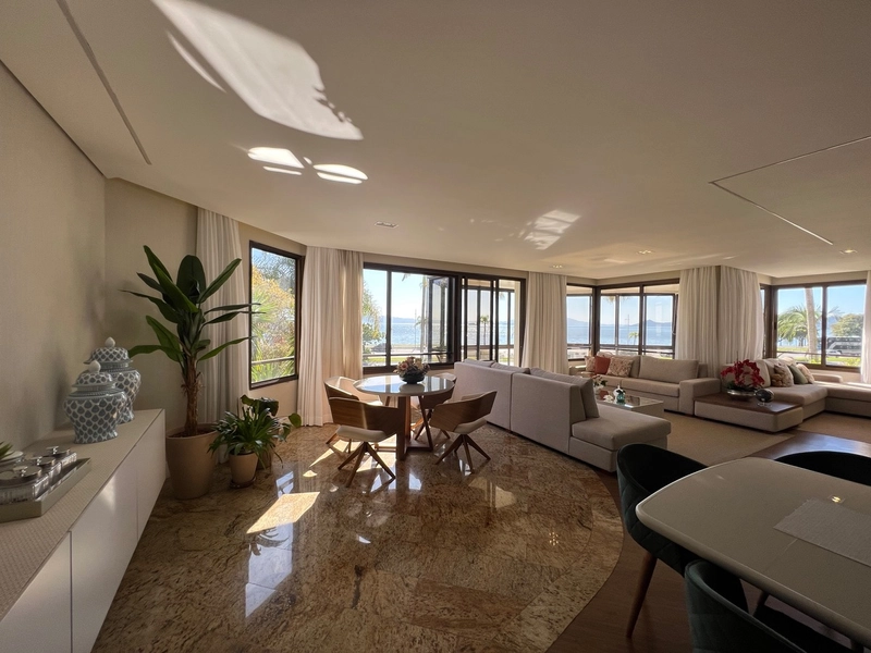 Apartamento na Beira Mar com 3 dormitórios, sendo 3 suítes e 2 vagas: 25ª foto da galeria de imagens do imóvel