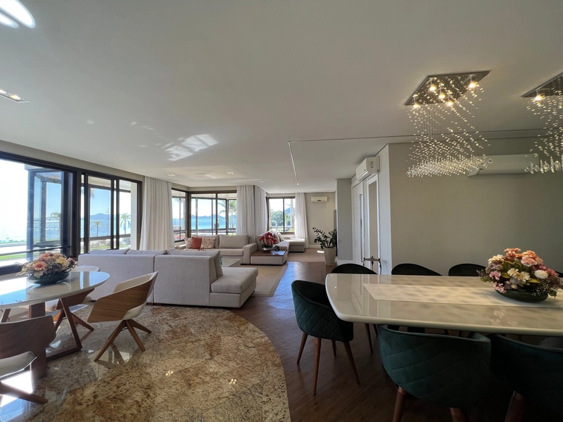 Apartamento na Beira Mar com 3 dormitórios, sendo 3 suítes e 2 vagas: 26ª foto da galeria de imagens do imóvel