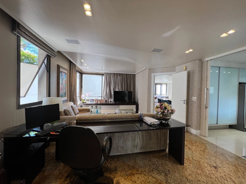 Apartamento na Beira Mar com 3 dormitórios, sendo 3 suítes e 2 vagas: 18ª foto da galeria de imagens do imóvel