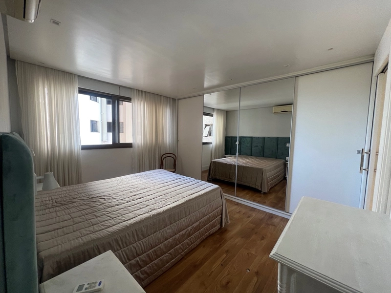 Apartamento na Beira Mar com 3 dormitórios, sendo 3 suítes e 2 vagas: 17ª foto da galeria de imagens do imóvel
