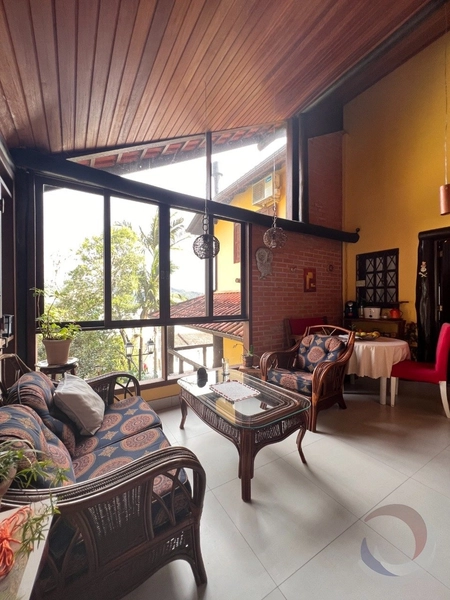 Casa Residencial no Itacurubi com 4 dormitórios, sendo 2 suítes e 4 vg: 4ª foto da galeria de imagens do imóvel