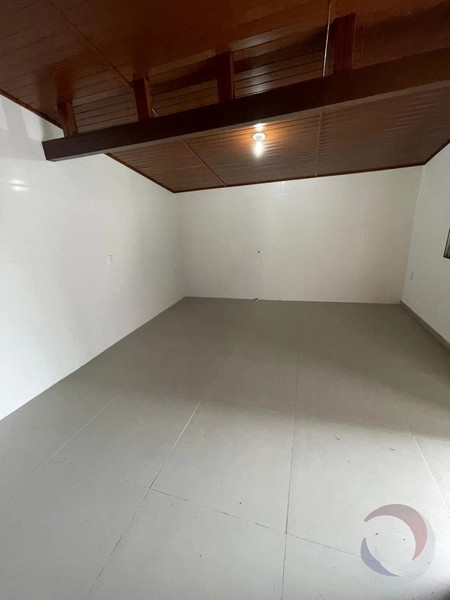 Casa na Carvoeira com 03 dormitórios, sendo 01 suíte e 1 vaga - 112m²: 7ª foto da galeria de imagens do imóvel