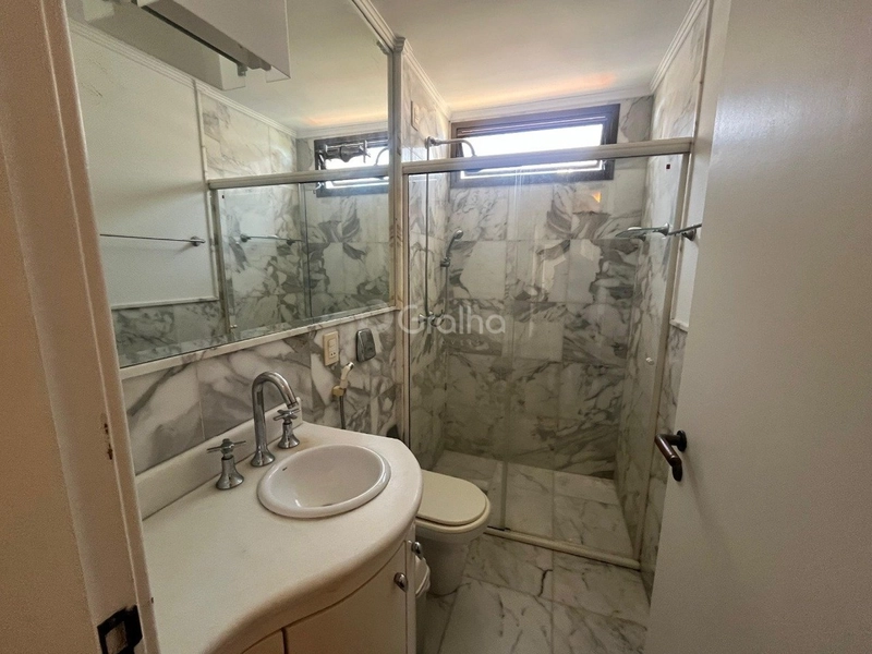 Apartamento na agronômica com 3 dormitórios, sendo 1 suíte e 1 vagas: 18ª foto da galeria de imagens do imóvel