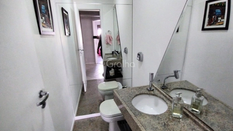 Apartamento no Centro com 3 dormitórios, 1 suíte e 2 vagas: 22ª foto da galeria de imagens do imóvel