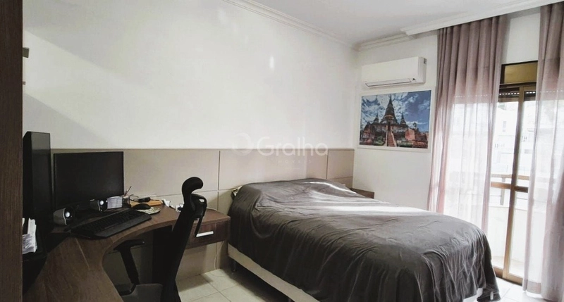 Apartamento no Centro com 3 dormitórios, 1 suíte e 2 vagas: 11ª foto da galeria de imagens do imóvel