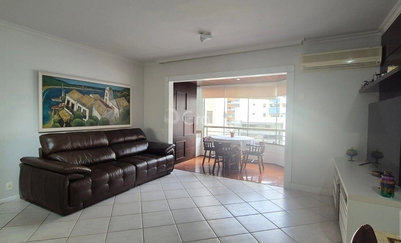 Apartamento no Centro com 3 dormitórios, 1 suíte e 2 vagas: 3ª foto da galeria de imagens do imóvel