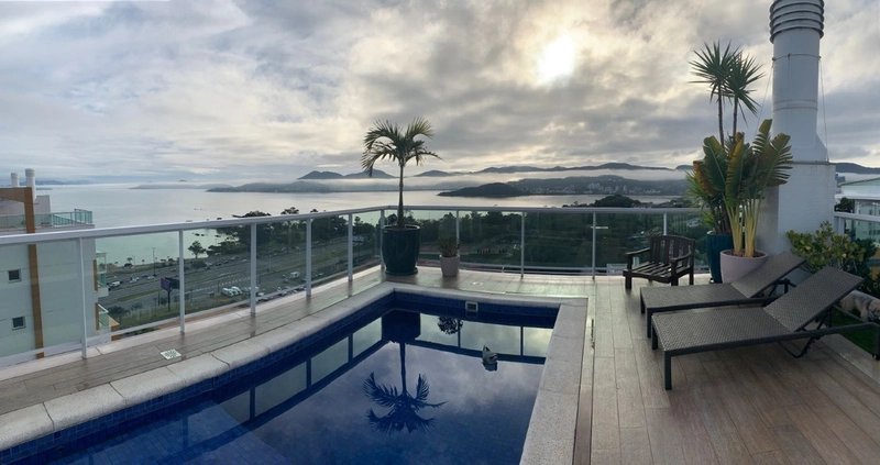 Cobertura Horizontal com vista mar na Beira Mar com 350 m² privativos: 1ª foto da galeria de imagens do imóvel