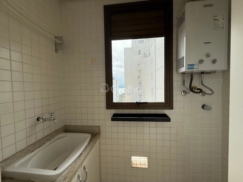 Apartamento no Centro com 1 dormitório com 1 vaga: 18ª foto da galeria de imagens do imóvel